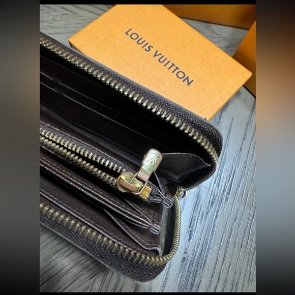 VTG Louis Vuitton Damier Zippy zip wallet - Picture 7 of 12